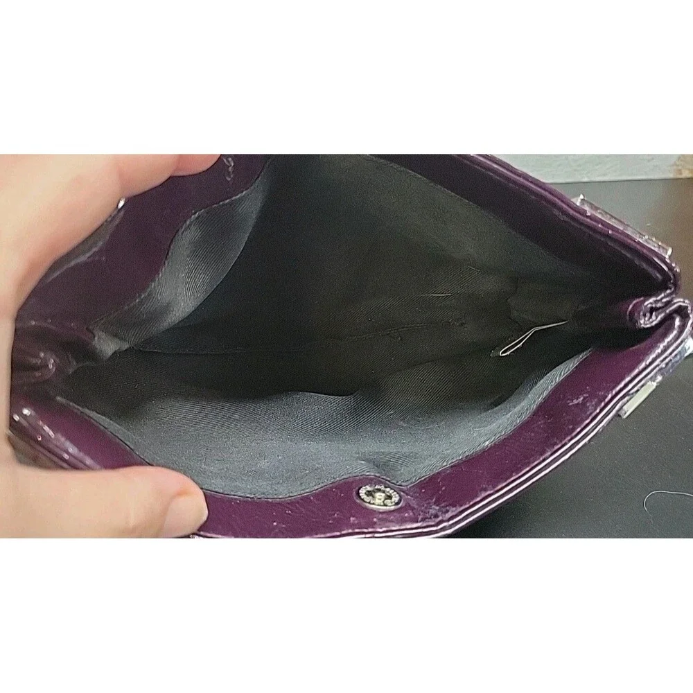 Victoria's Secret Cosmetic Bag Women Purple Vinyl Tasseled Clutch:‎ Bag only
